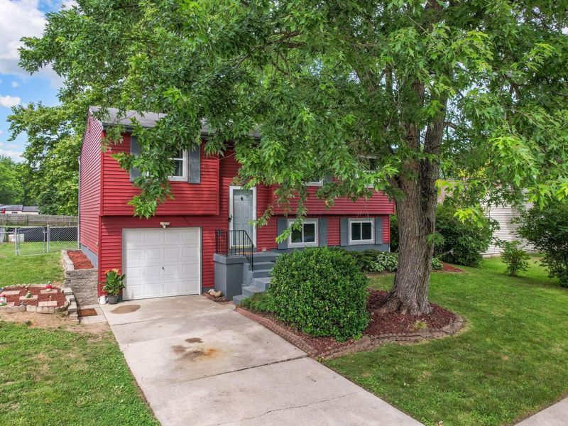 3218 Colony Vista Lane, Columbus, OH 43204 Photo 2