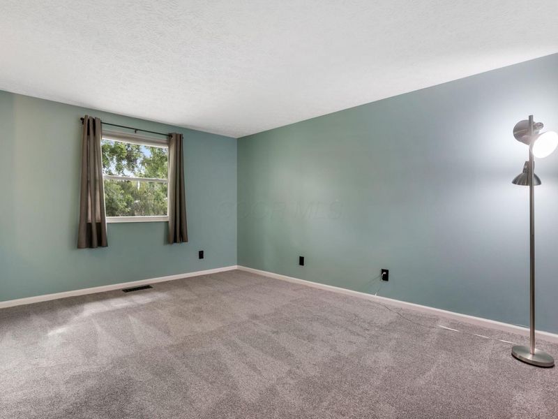 3218 Colony Vista Lane, Columbus, OH 43204 Photo 7