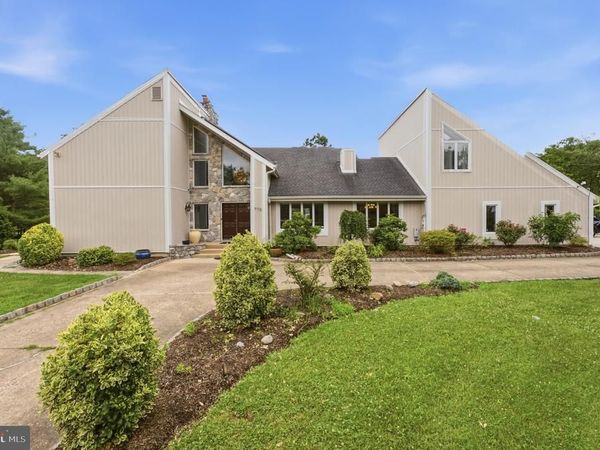 970 BORTONS LANDING ROAD, MOORESTOWN, NJ 08057