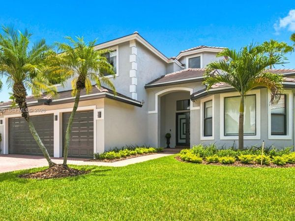 3061 SW 189th Ter, Miramar, FL 33029