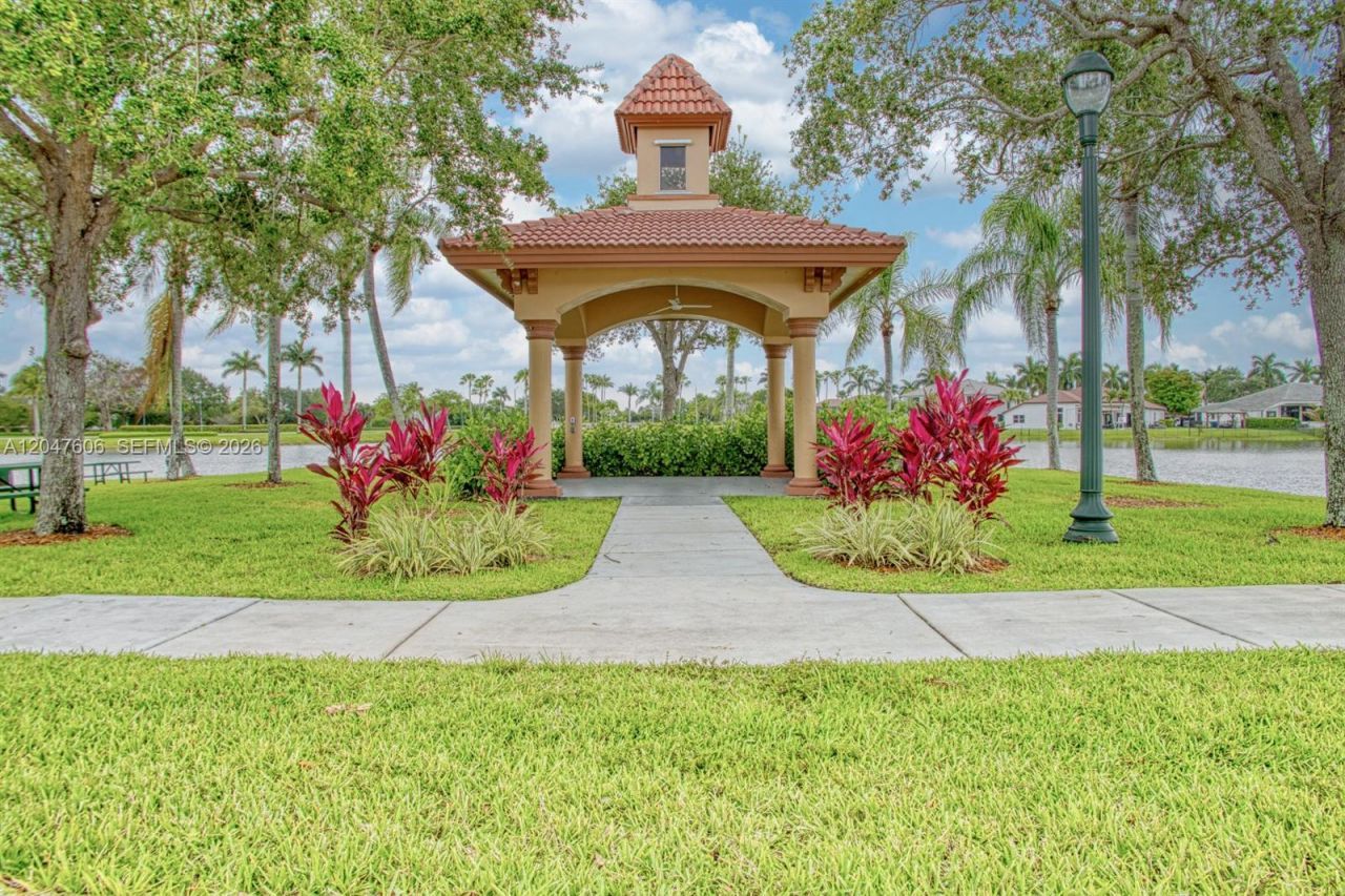 3061 SW 189th Ter, Miramar, FL 33029 Photo