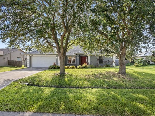 2049 SW Capeador Street, Port St. Lucie, FL 34953