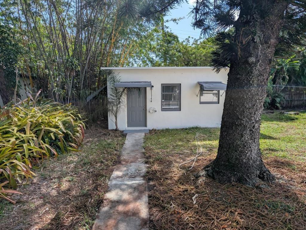 1420 NW 5th Avenue, Fort Lauderdale, FL 33311 Photo