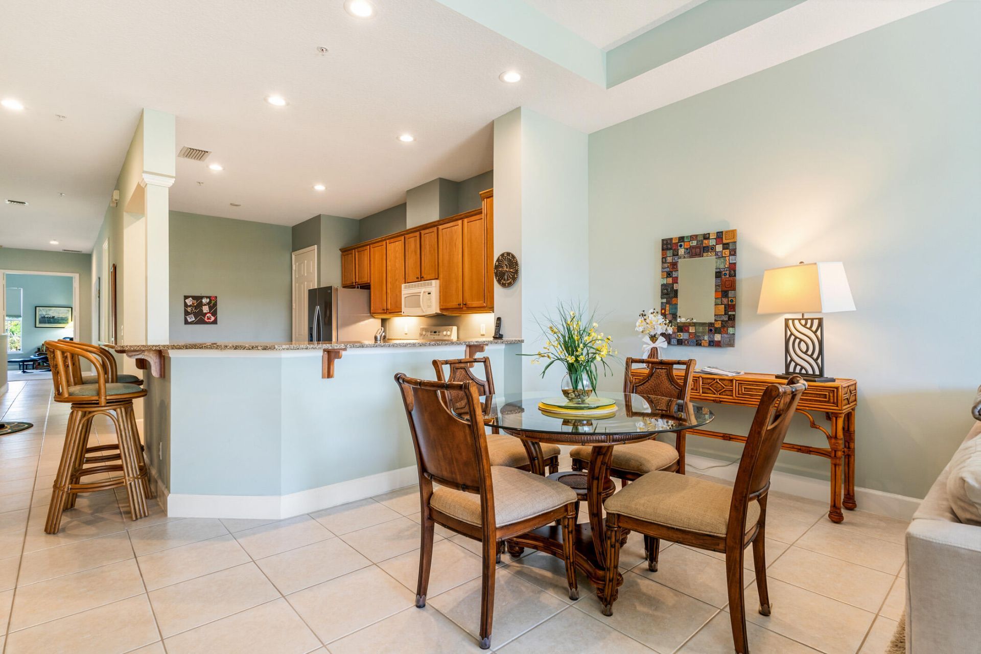 2320 Water Oak Court Sw, Unit 123, Vero Beach, FL 32962 Photo
