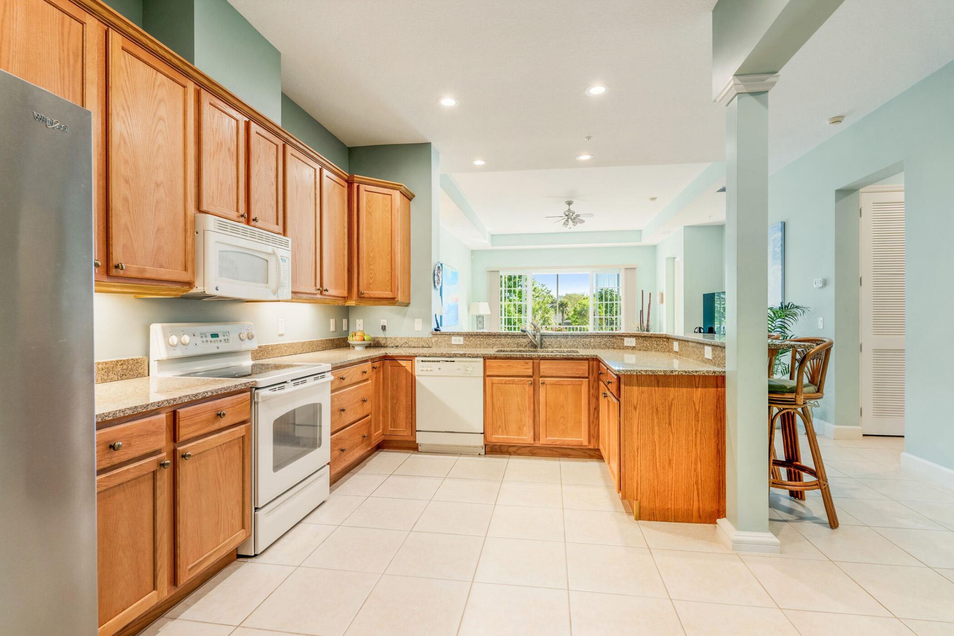 2320 Water Oak Court Sw, Unit 123, Vero Beach, FL 32962 Photo