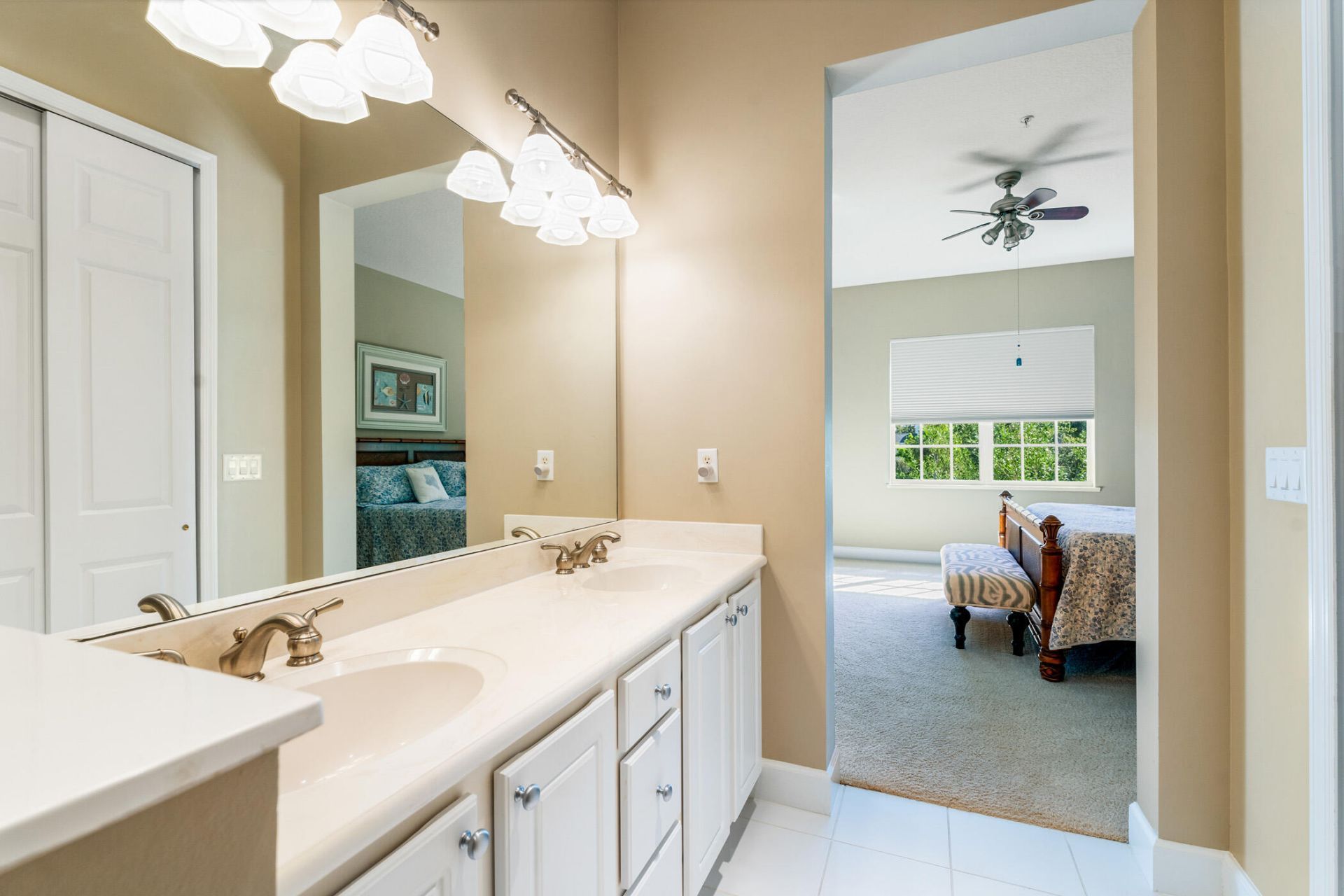2320 Water Oak Court Sw, Unit 123, Vero Beach, FL 32962 Photo