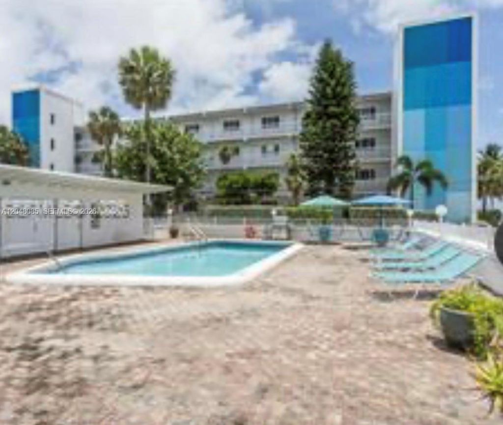 1801 S Surf Rd , Unit 2G, Hollywood, FL 33019 Photo