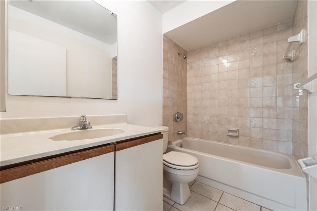 3742 SW 8th Ct , Unit 108, Cape Coral, FL 33914 Photo