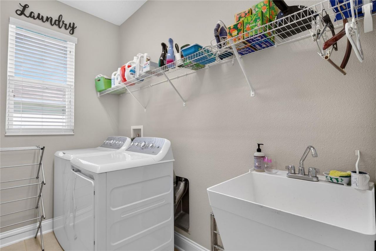 31948 Geoff Way, Sorrento, FL 32776 Photo