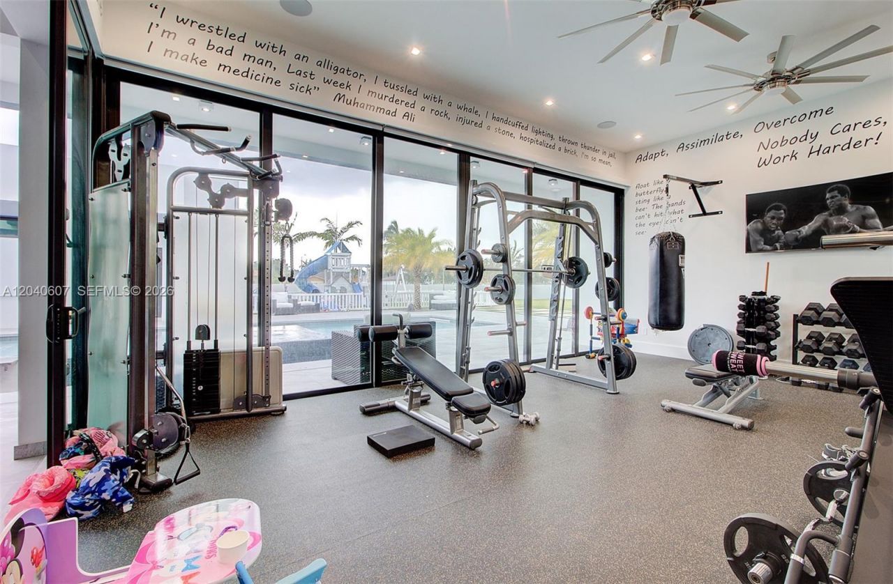 13052 NW 102nd Ave , Hialeah Gardens, FL 33018 Photo