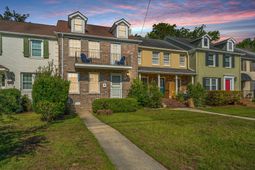 951 Cottingham Drive photo 4