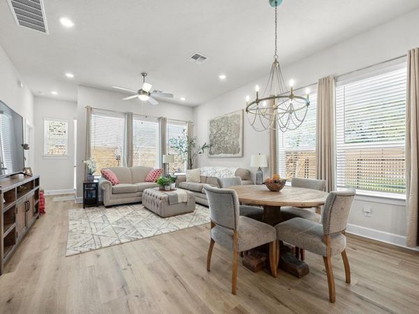 144 Monterey Oak TRL, Georgetown, TX 78628