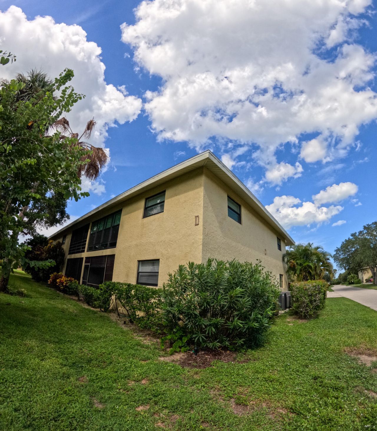 400 18th Street, Unit D, Vero Beach, FL 32960 Photo