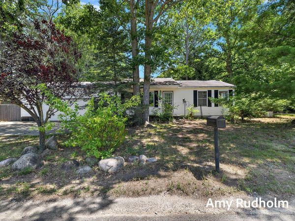 1150 Debaker Road, Muskegon, MI 49442