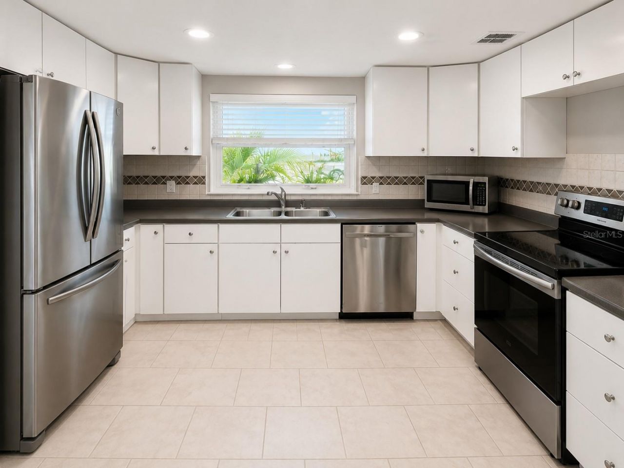 10124 Holly Drive, Port Richey, FL 34668 Photo