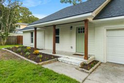 106 Glebe Road photo 4