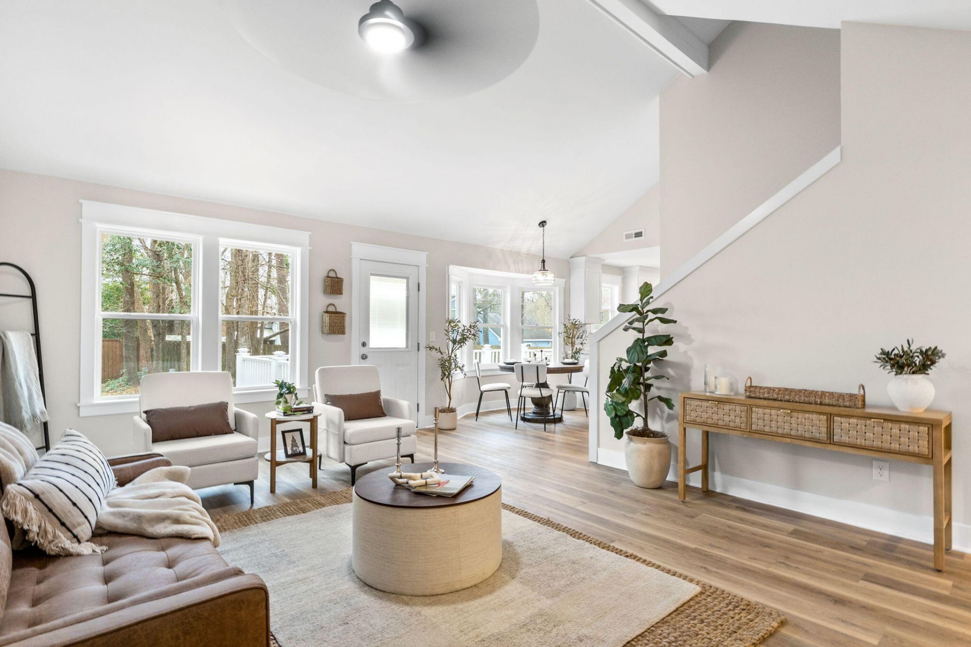 106 Glebe Road Photo 9