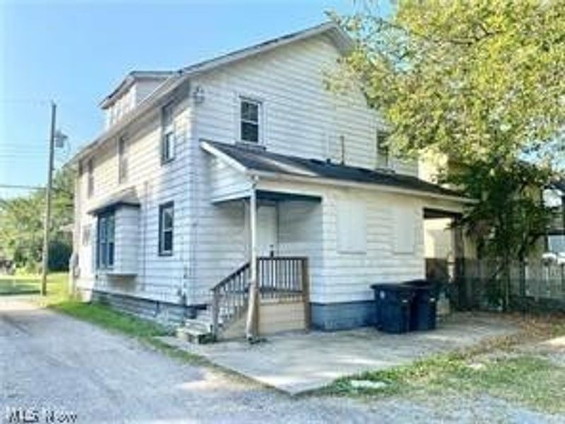 846 Hunter Street, Warren, OH 44446 Photo 2