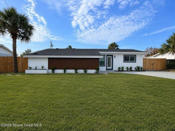 233 NE 1st Street S , Satellite Beach, FL 32937