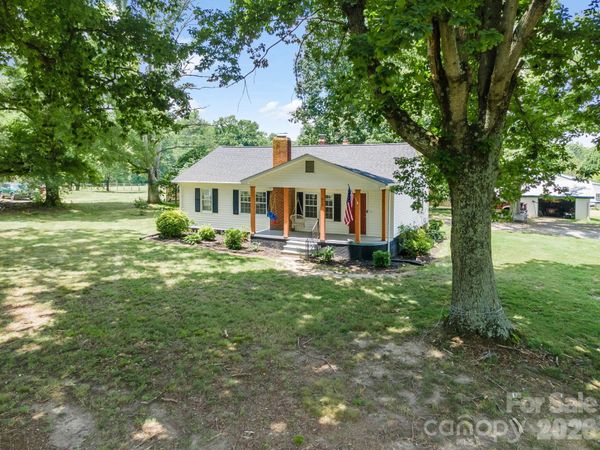 610 Helton Road , Cherryville, NC 28021