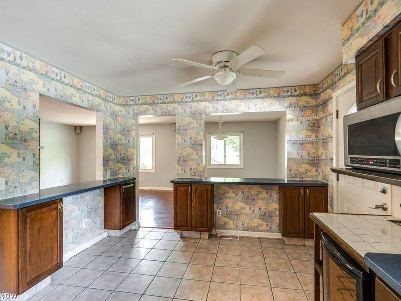 32771 N Burr Oak Drive, Solon, OH 44139 Photo 17
