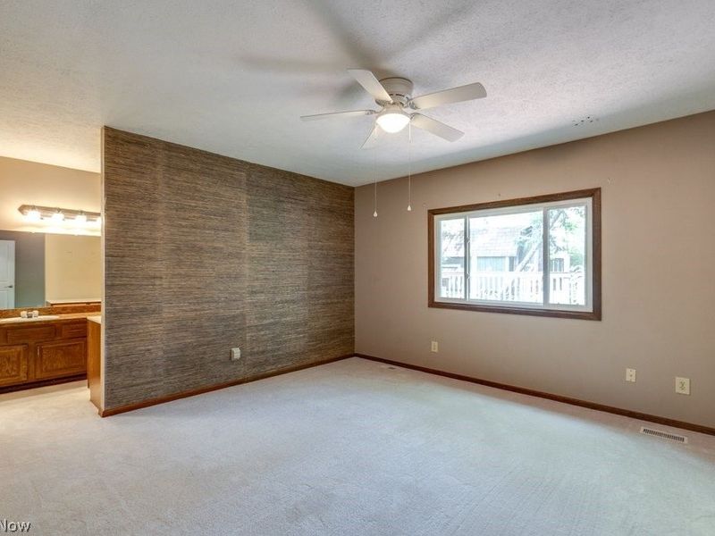 32771 N Burr Oak Drive, Solon, OH 44139 Photo 24