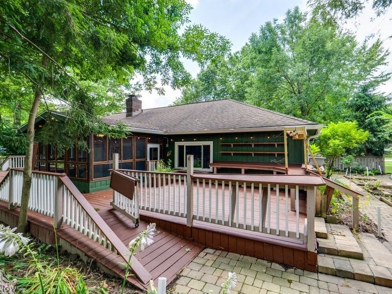 32771 N Burr Oak Drive, Solon, OH 44139 Photo 9