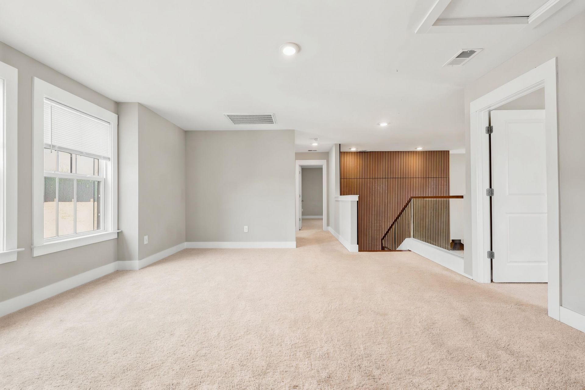 2108 Ballast Ct. Photo 24