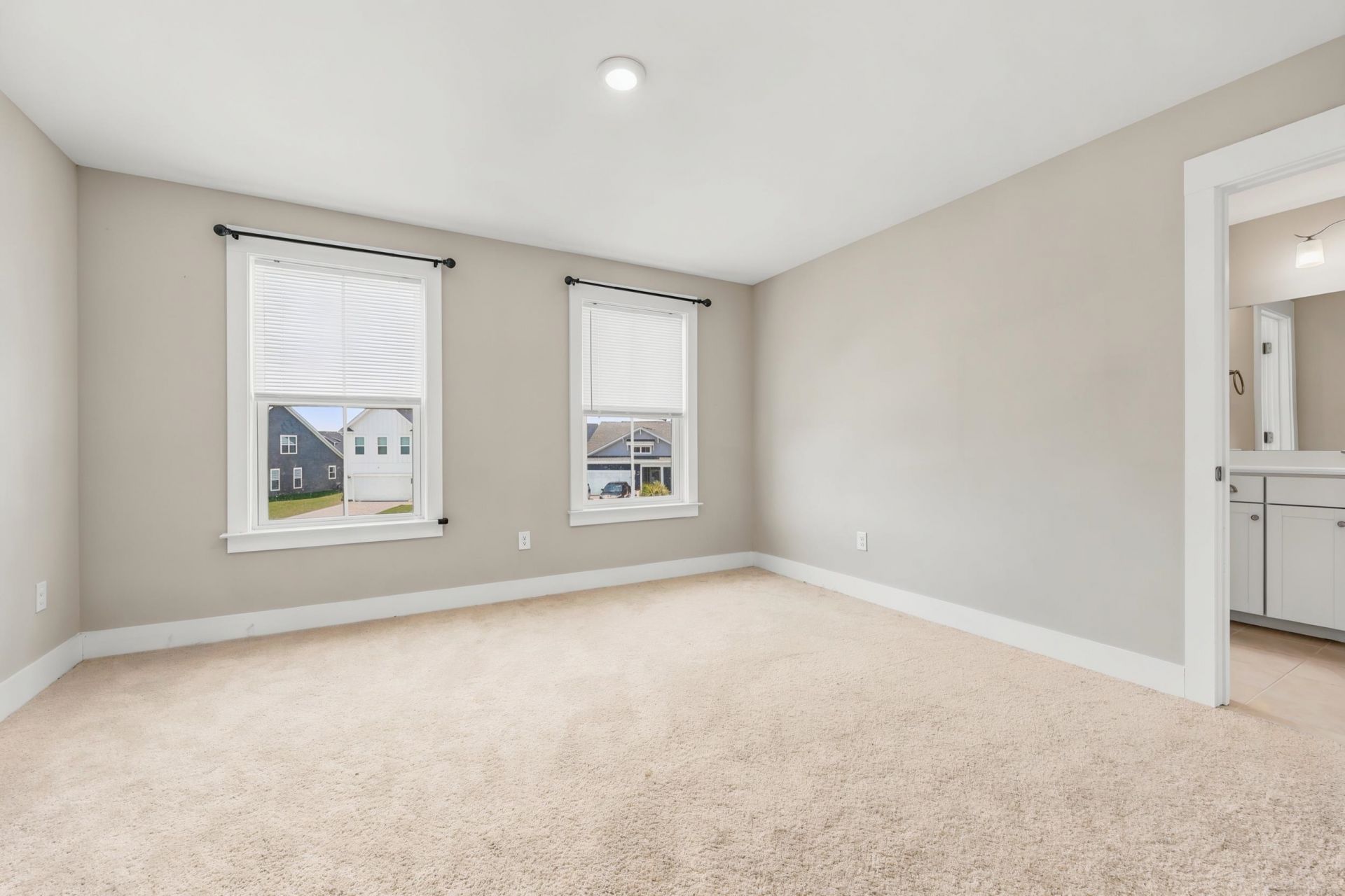 2108 Ballast Ct. Photo 28