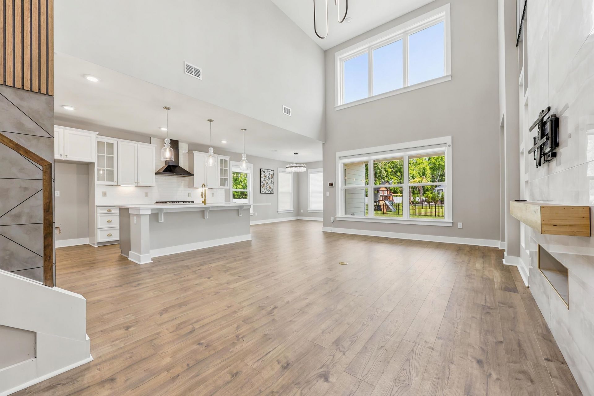 2108 Ballast Ct. Photo 8