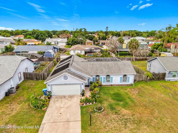 985 Canton Street NW , Palm Bay, FL 32907