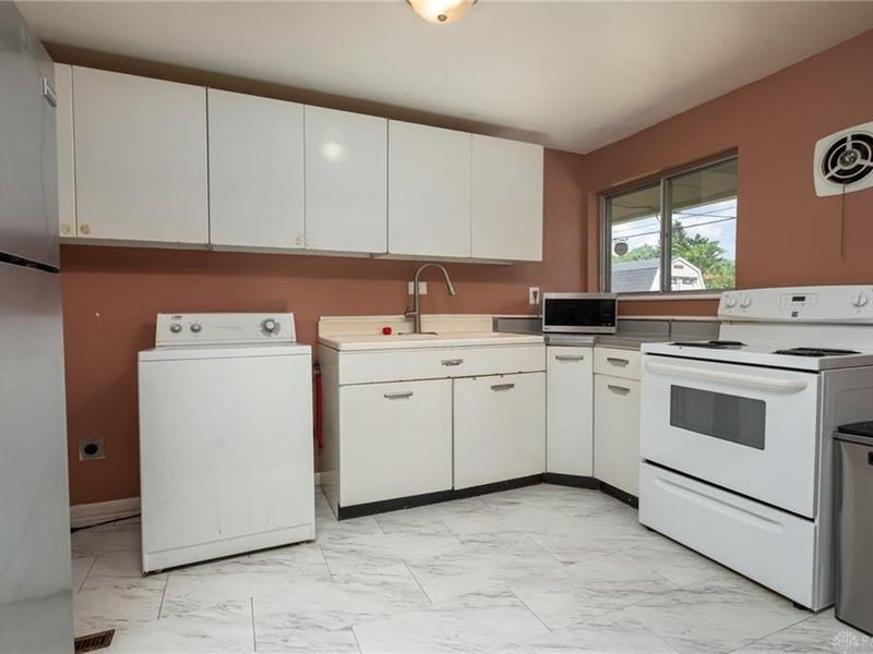 3802 Cordell Drive, Kettering, OH 45439 Photo 15