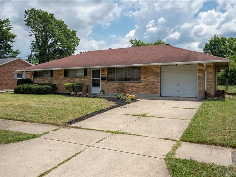 3802 Cordell Drive, Kettering, OH 45439 Photo 2