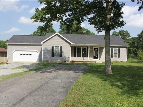 1100 Adams Rd , Belfast, TN 37019