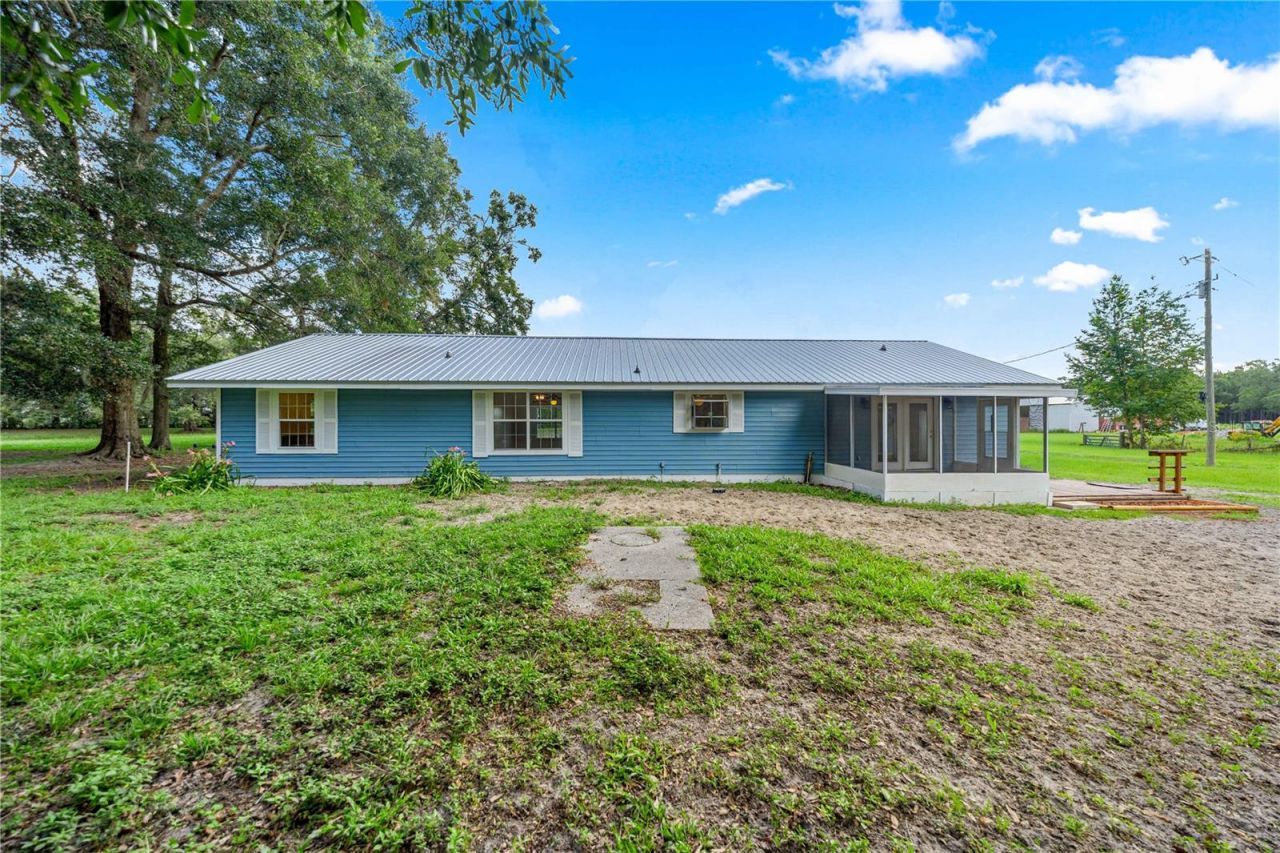 1890 NW 167th Place , Trenton, FL 32693 Photo