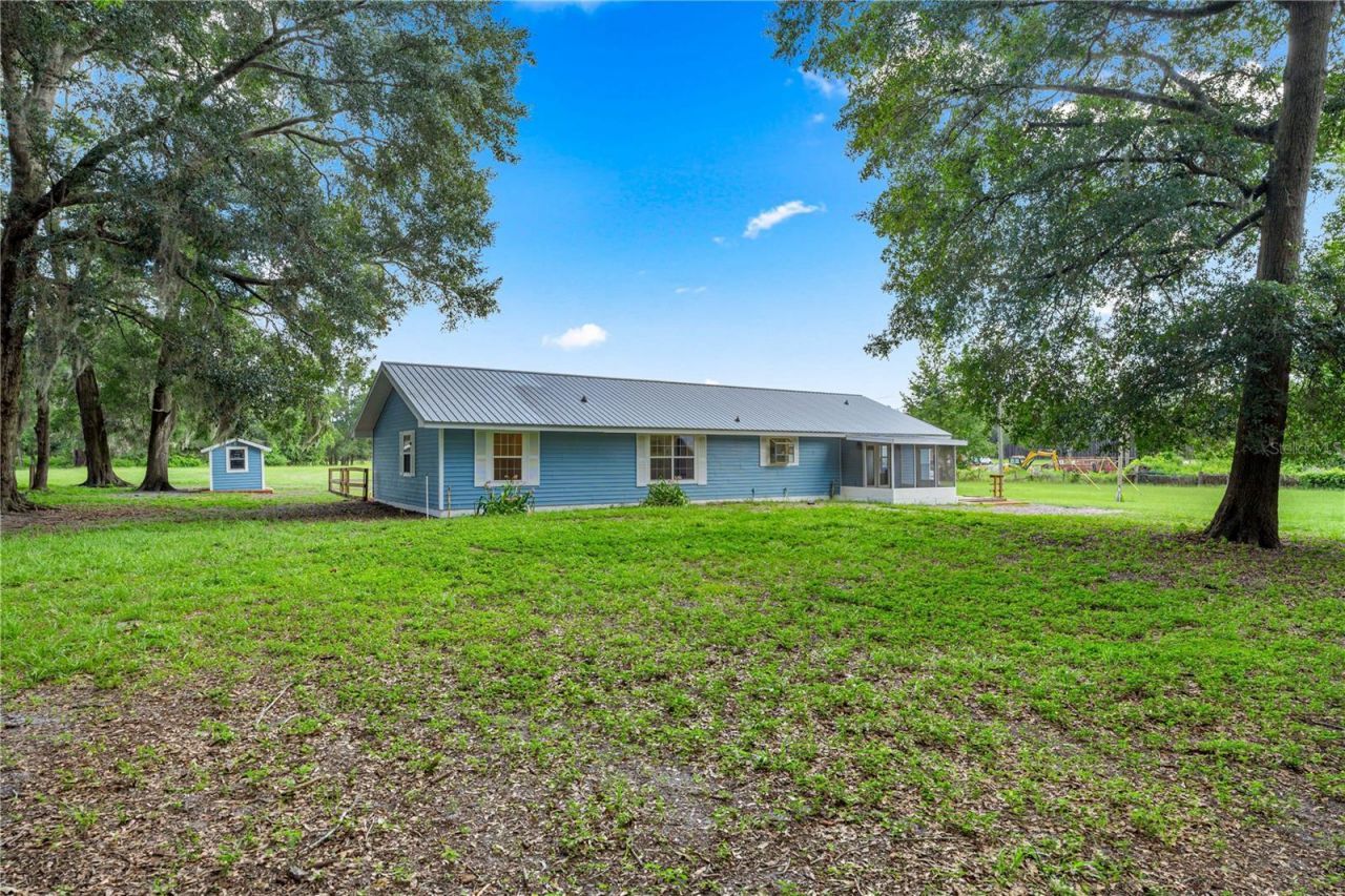 1890 NW 167th Place , Trenton, FL 32693 Photo