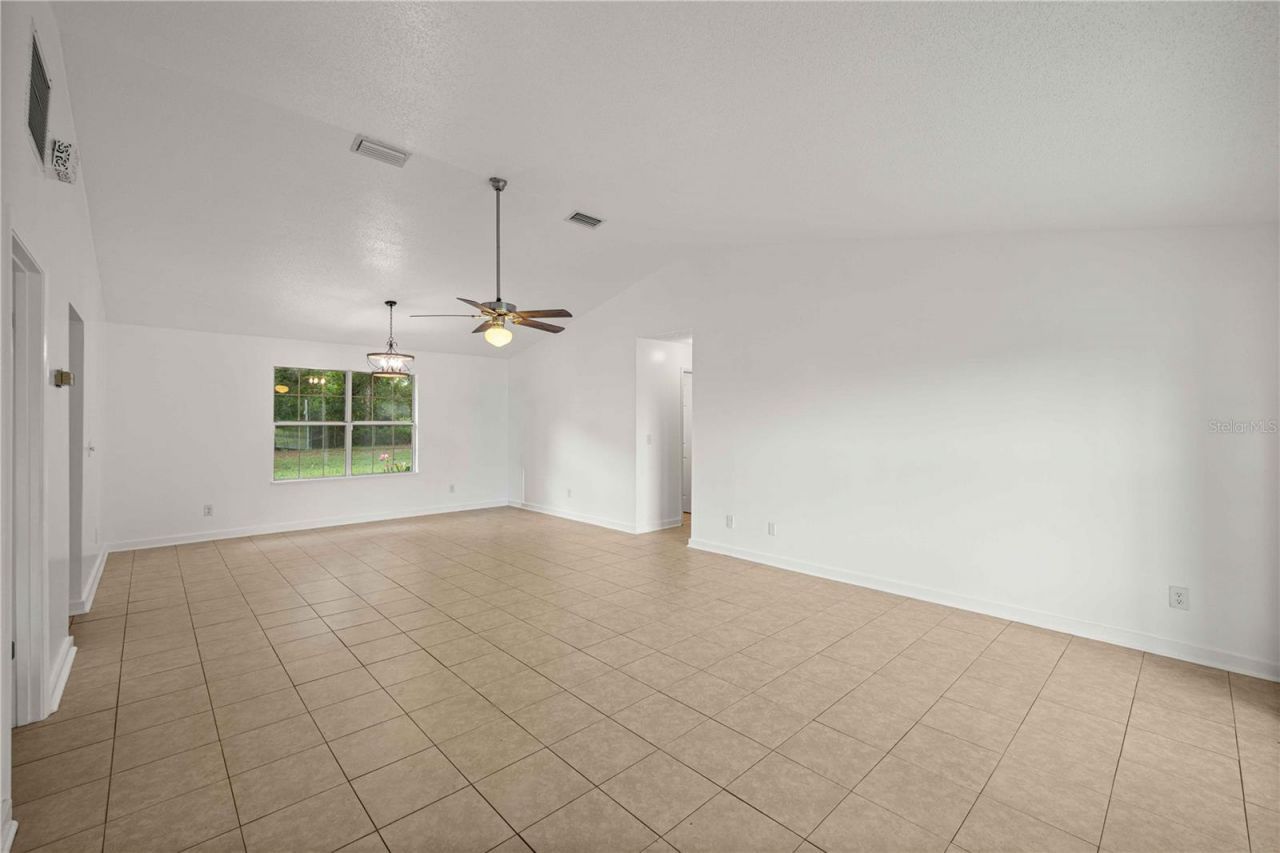 1890 NW 167th Place , Trenton, FL 32693 Photo