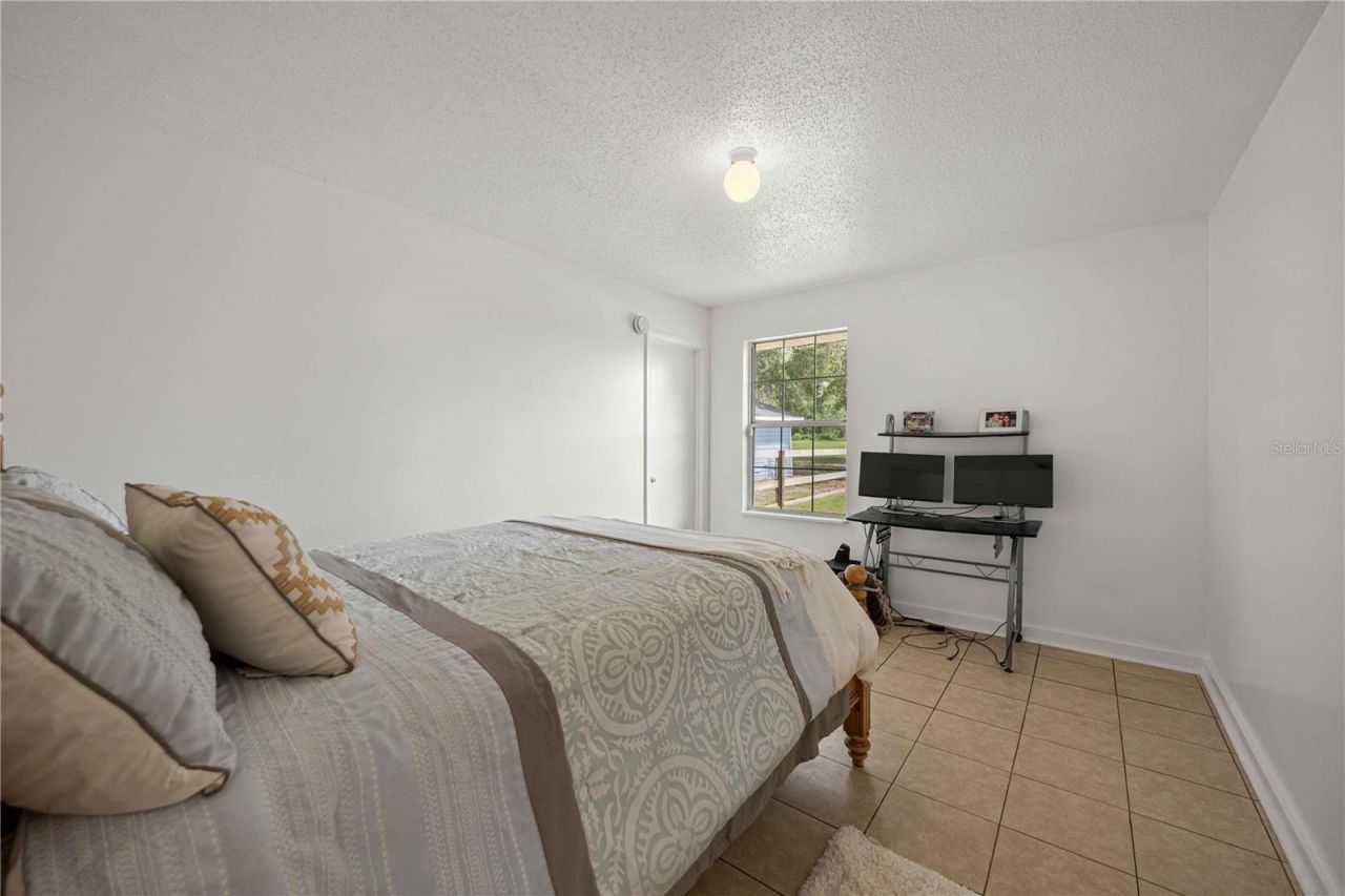 1890 NW 167th Place , Trenton, FL 32693 Photo