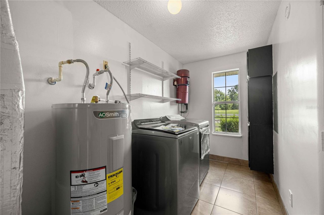 1890 NW 167th Place , Trenton, FL 32693 Photo