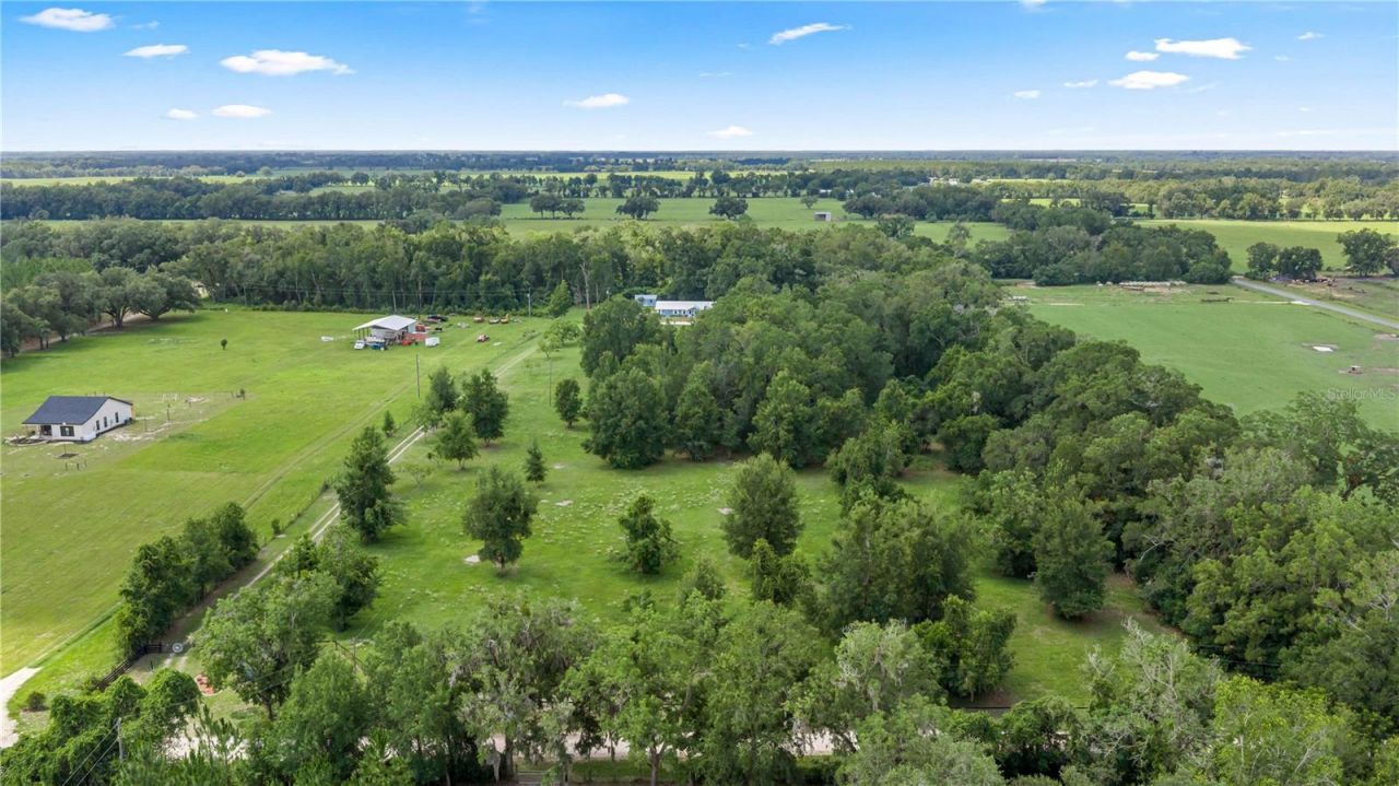 1890 NW 167th Place , Trenton, FL 32693 Photo