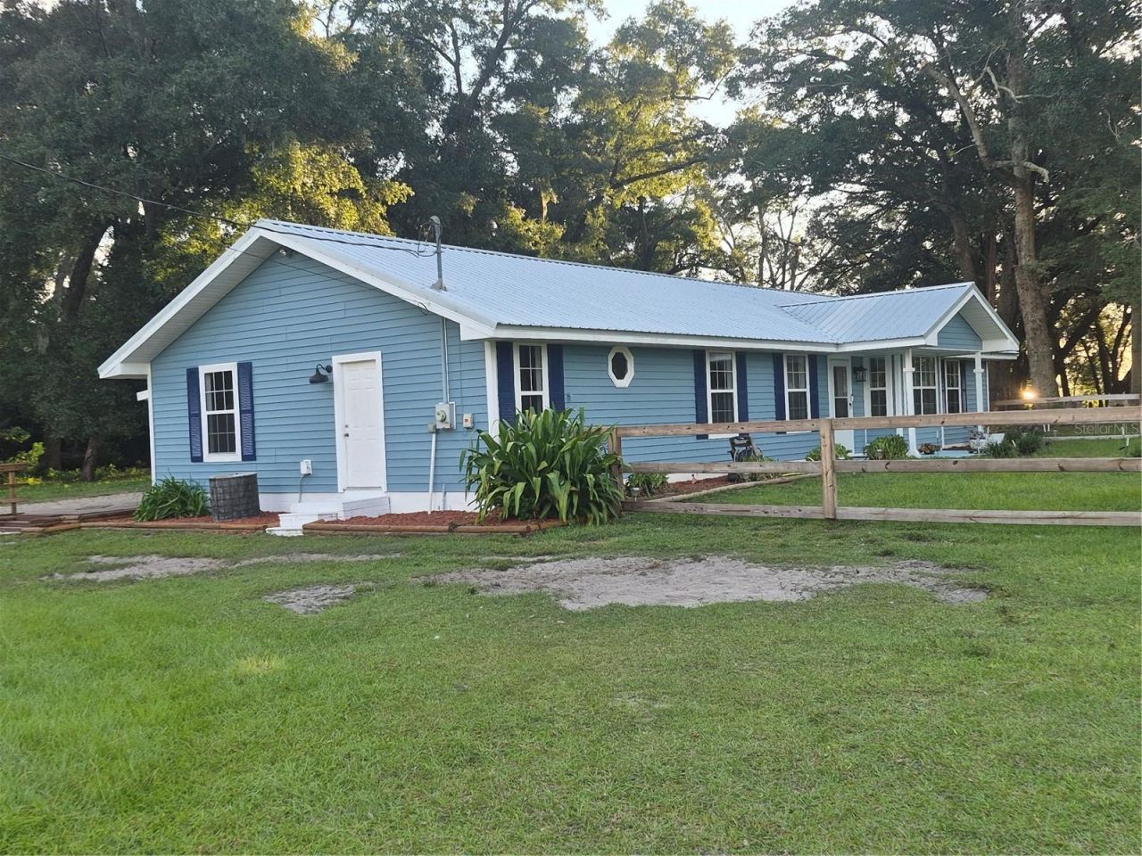 1890 NW 167th Place, Trenton, FL 32693 Photo