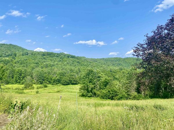 90 Limey Lane, Pomfret, VT 05053