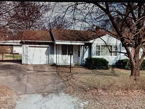 8009 Hunter Street, Raytown, MO 64133