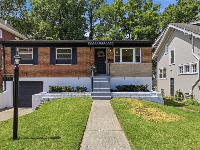 519 Norway Avenue, Cincinnati, OH 45229 Photo 2