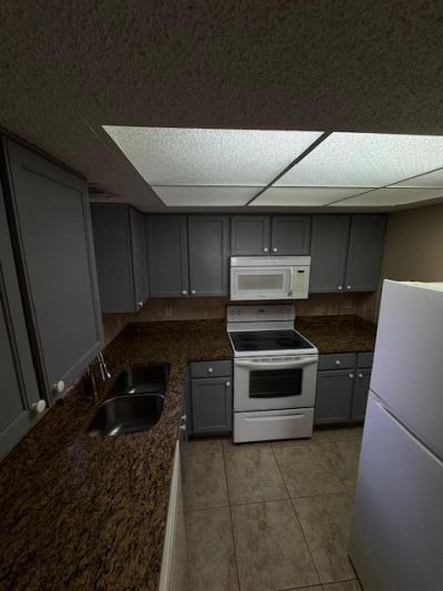 1536 SE Royal Green Circle, Unit 104, Port Saint Lucie, FL 34952 Photo