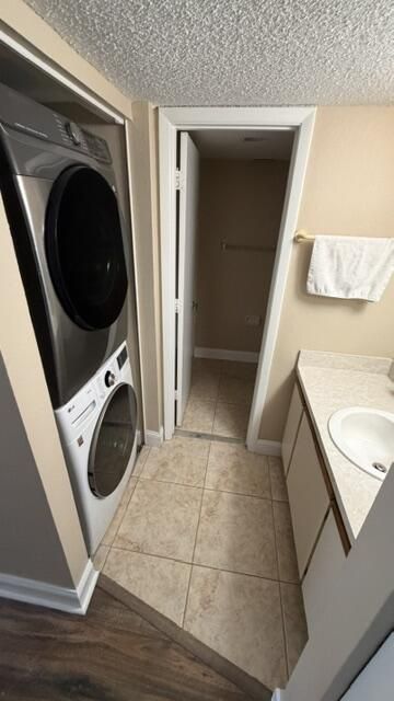 1536 SE Royal Green Circle, Unit 104, Port Saint Lucie, FL 34952 Photo