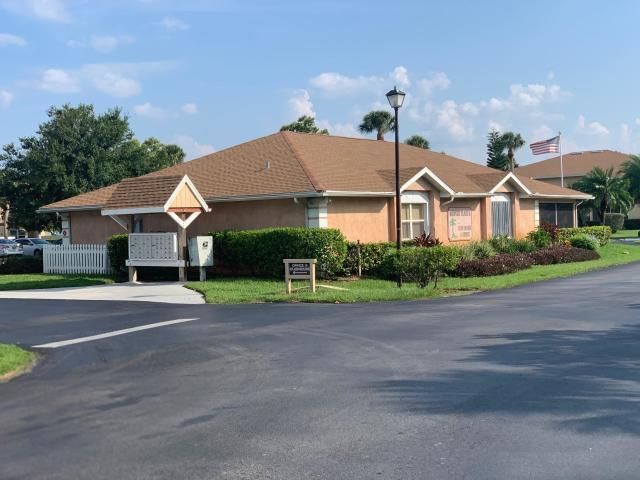 1536 SE Royal Green Circle, Unit 104, Port Saint Lucie, FL 34952 Photo
