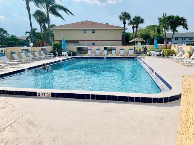 1536 SE Royal Green Circle, Unit 104, Port Saint Lucie, FL 34952 Photo