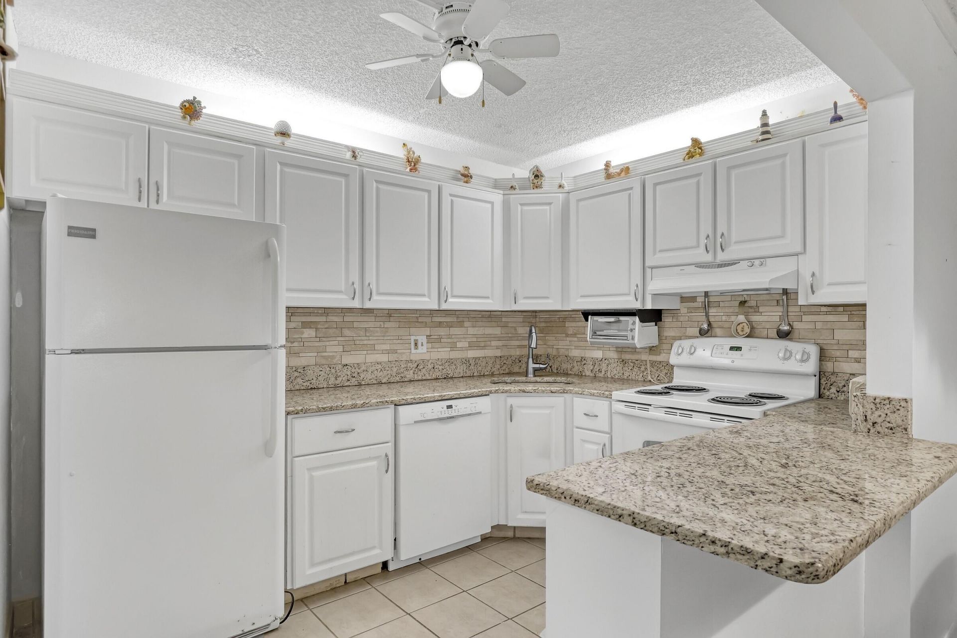 337 Pine Ridge Circle, Unit A-1, Greenacres, FL 33463 Photo