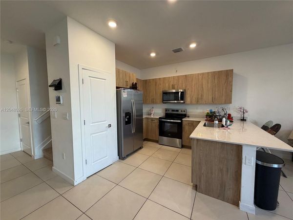 159 NE 13th Ter , Homestead, FL 33033